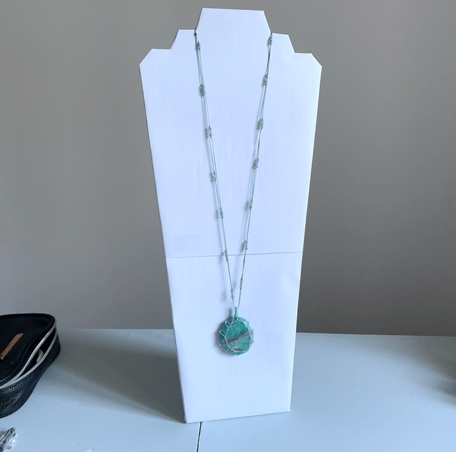 Sautoir, Amazonite naturelle, micro-macramé 